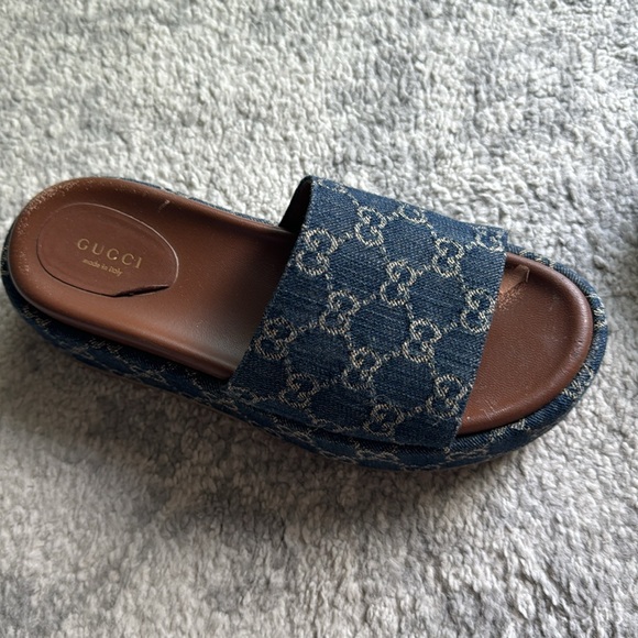 Gucci 100% Authentic GG Platforms - Picture 4 of 4